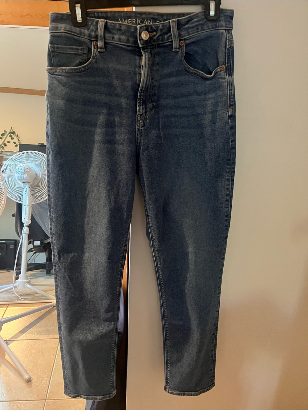 American Eagle Mom Jeans